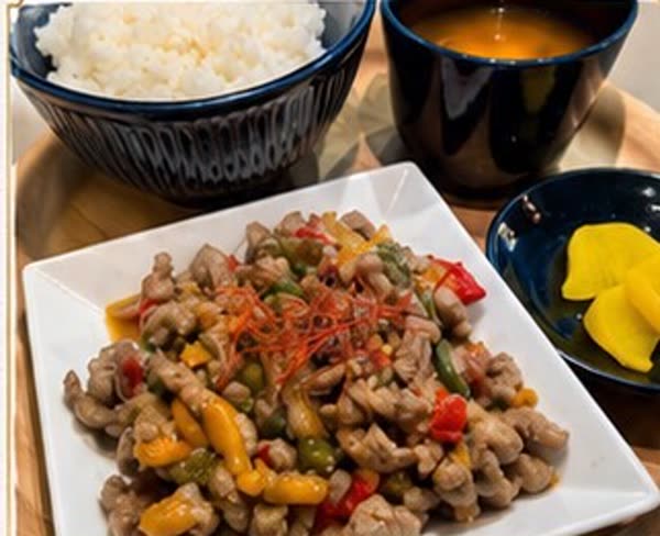 青椒肉絲定食